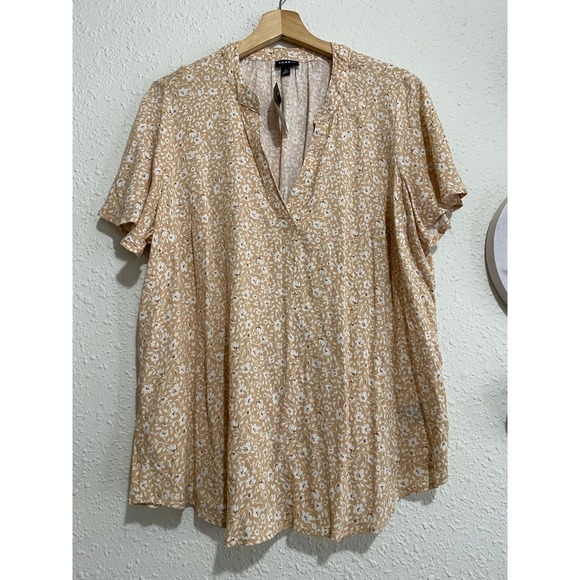 torrid Tops - Torrid Rayon Slub Flutter Sleeve Top Vines Ditsy Floral‎ Ginger Root Tan 0 L 12